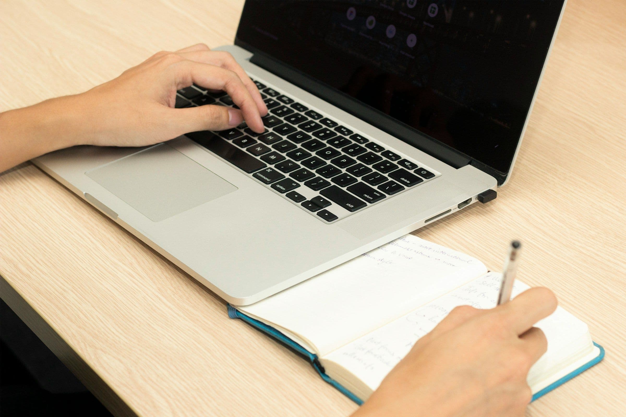 person making notes - How to Use AI to Study